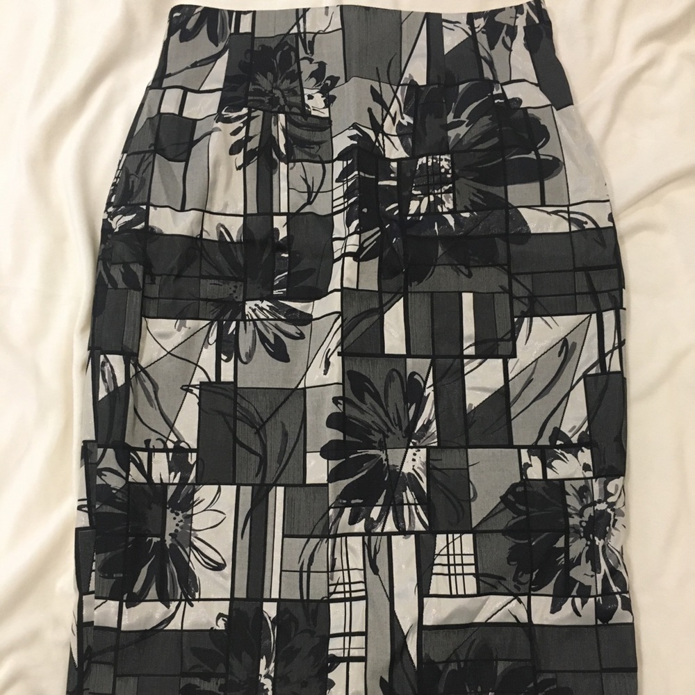 Pencil skirt